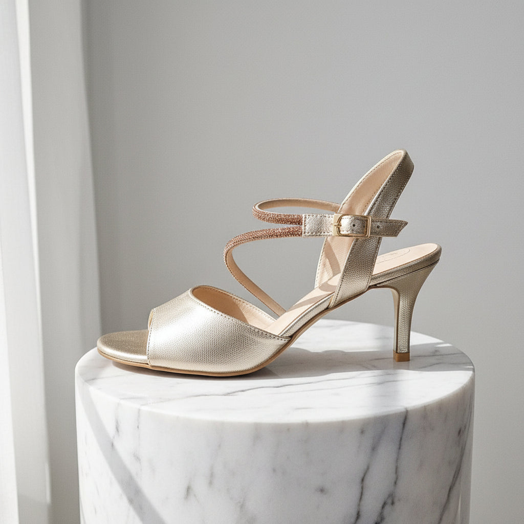 SIMMI Petite Leather Sandals Kitten Heel in Gold Silver