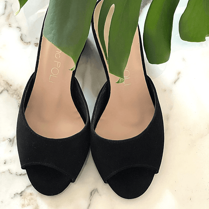 Open toe small size leather mules