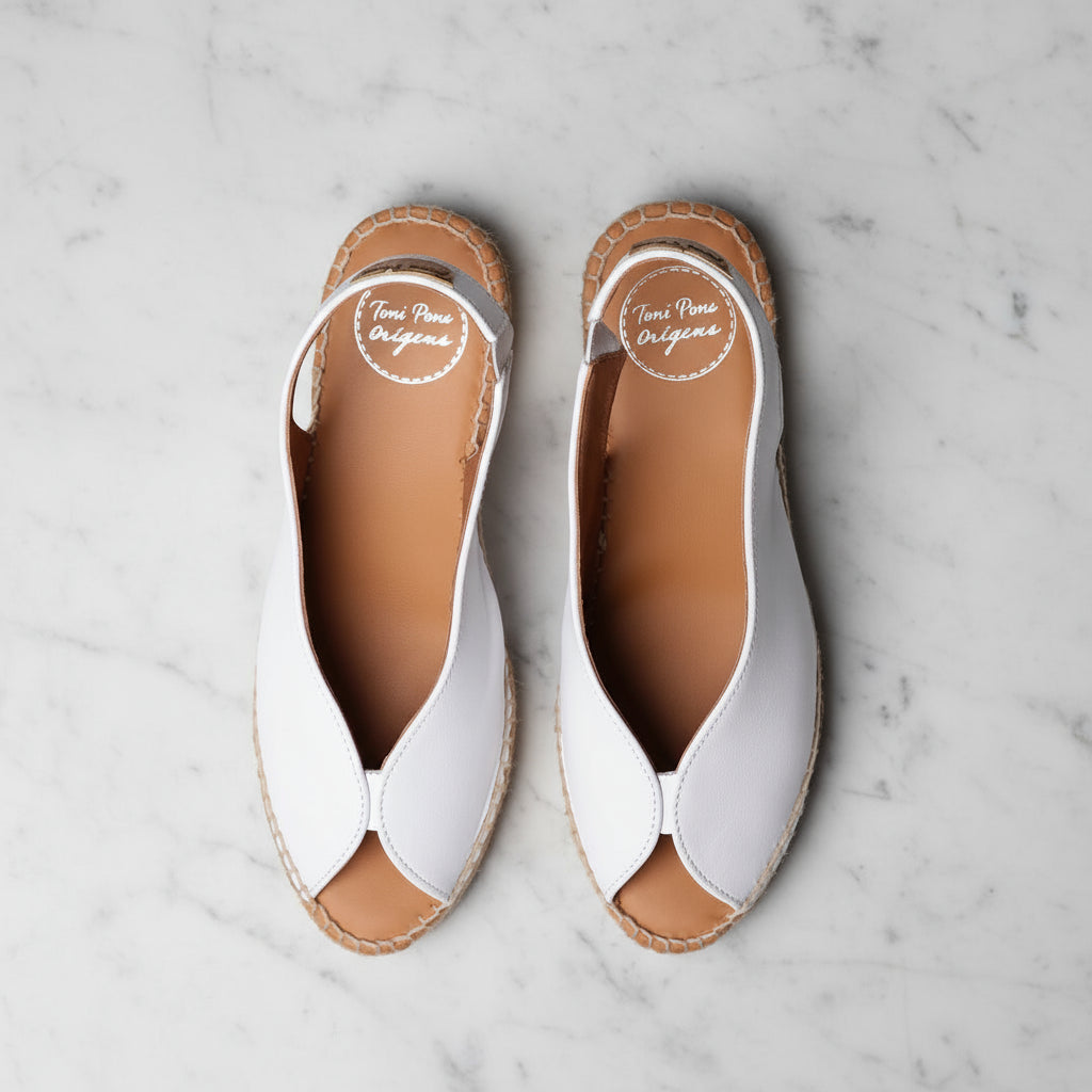 ARIES white leather espadrilles with handwoven jute wedge for petite feet.