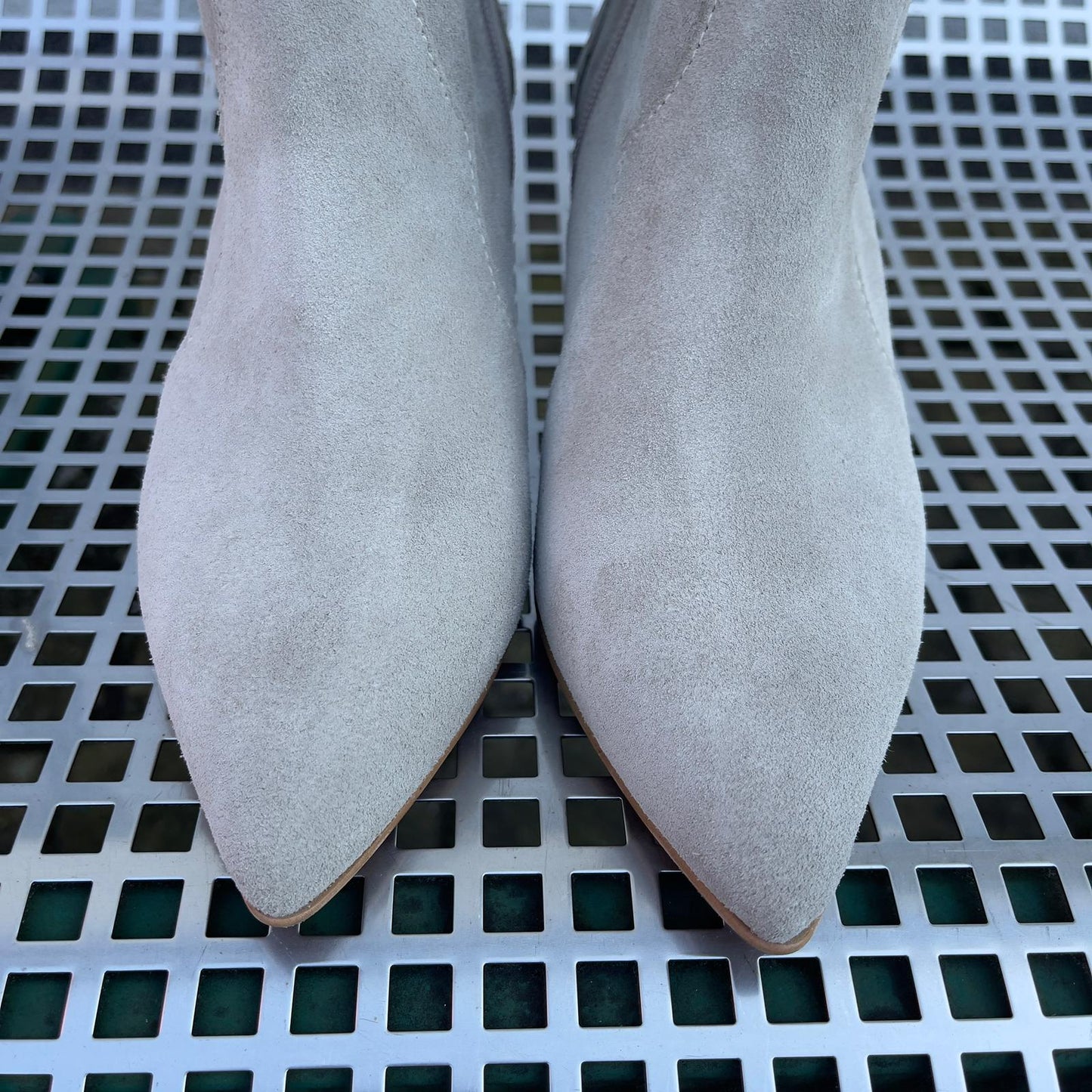 Pointed toe small size western boots