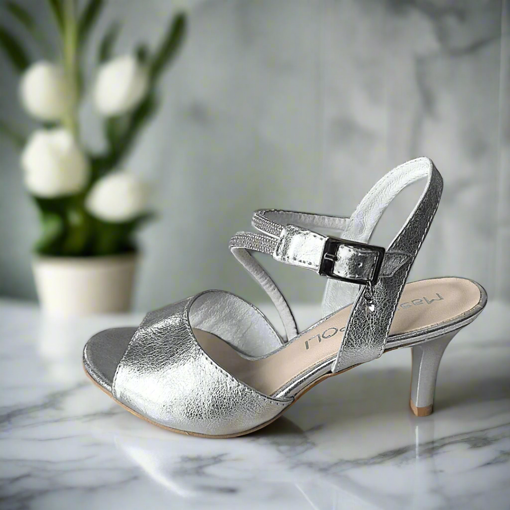 Small 2025 grey heels