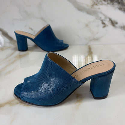 Mid block heel mules in blue leather