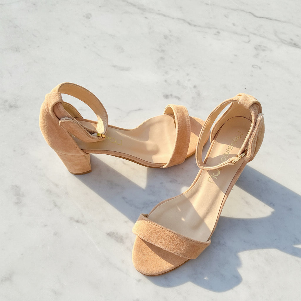 Kitten heel petite ladies sandals