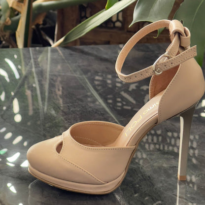 High heel ankle strap sandals in nude leather