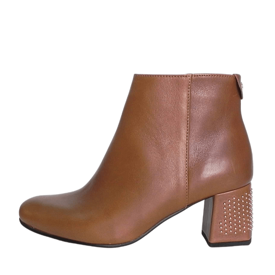 Tan leather ladies ankle boots