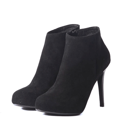 Platform ankle boots is black suede leather 