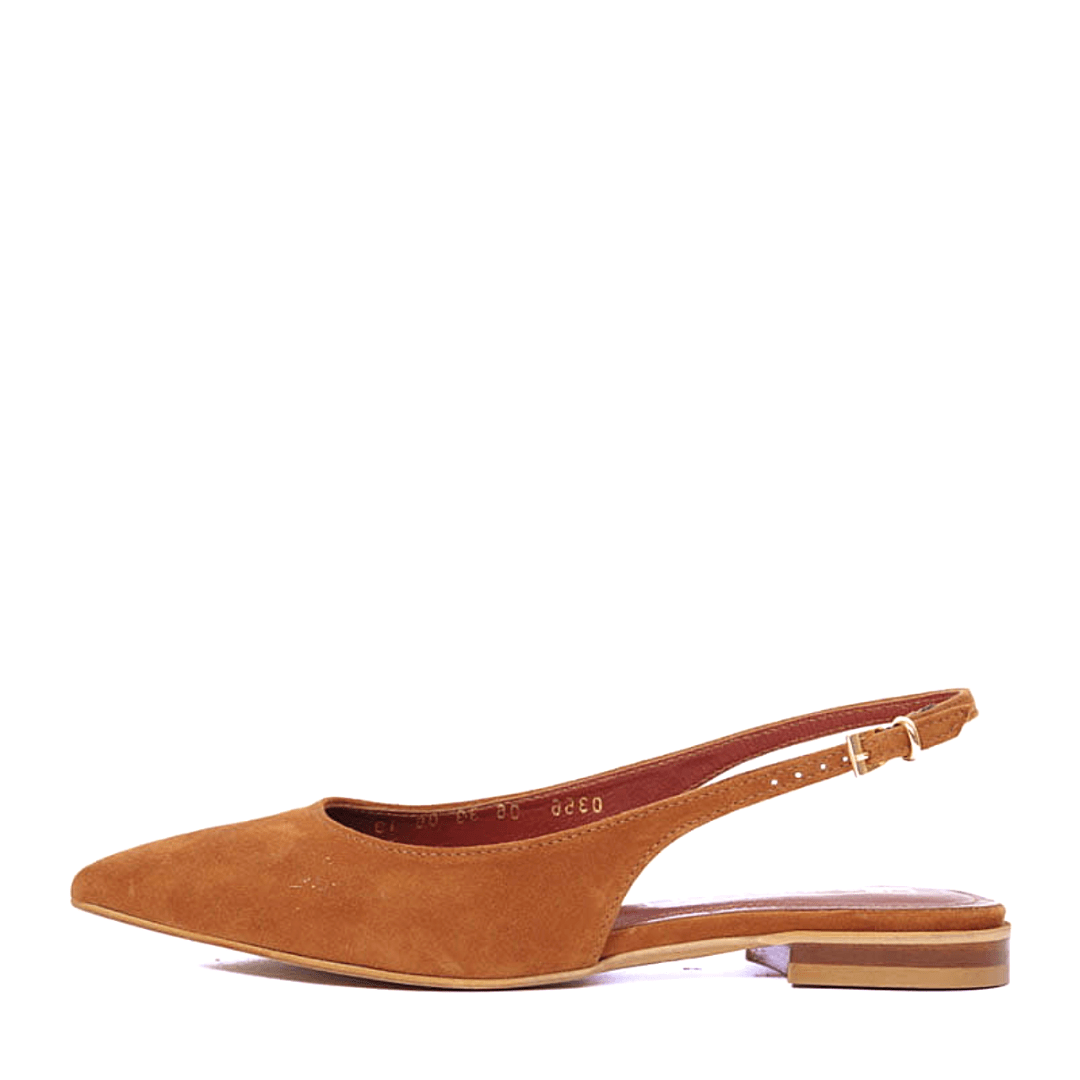 Pointed toe slingback shoe in tan leather 