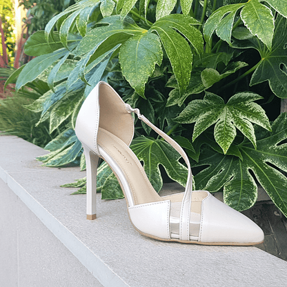 High heel court shoes in nude leather