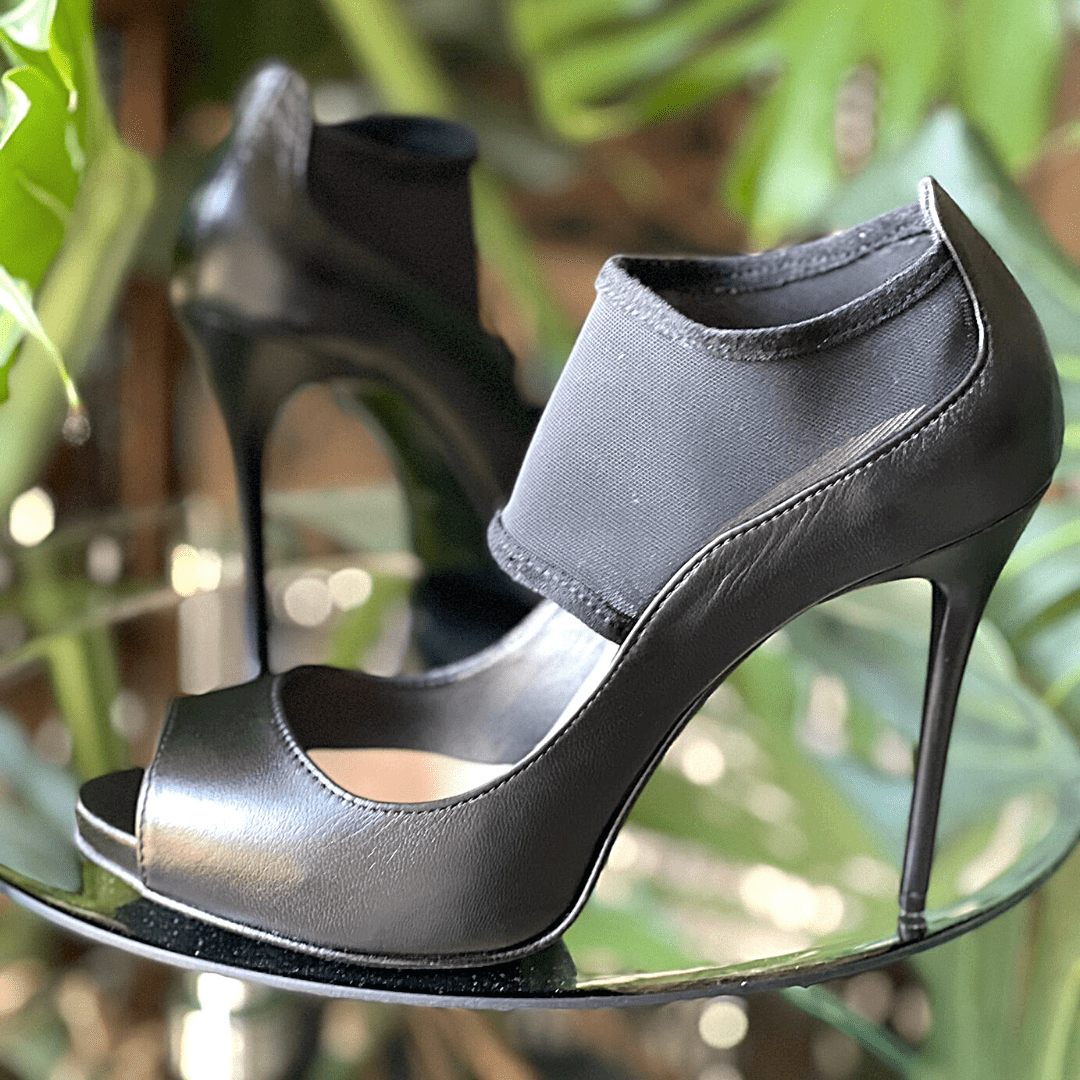 Petite platform court heels in black