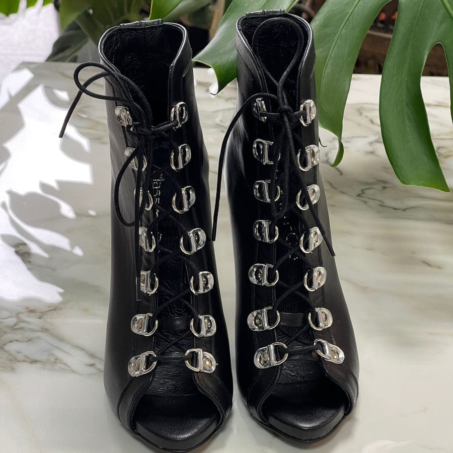 Tie up black leather petite boots